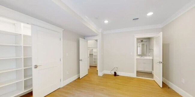 Photo - 101 Sumner Rd., Apartment