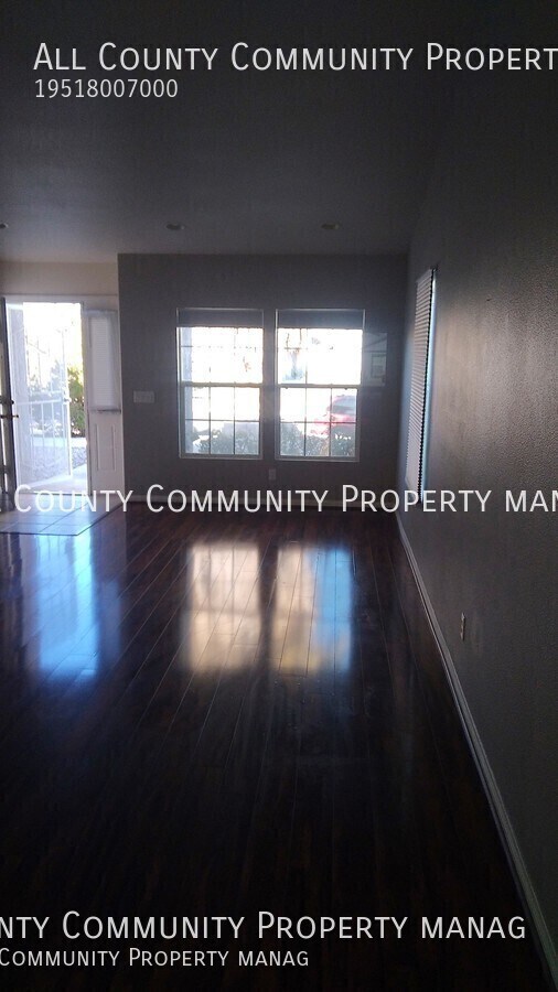 Building Photo - 8613 Bolero Dr