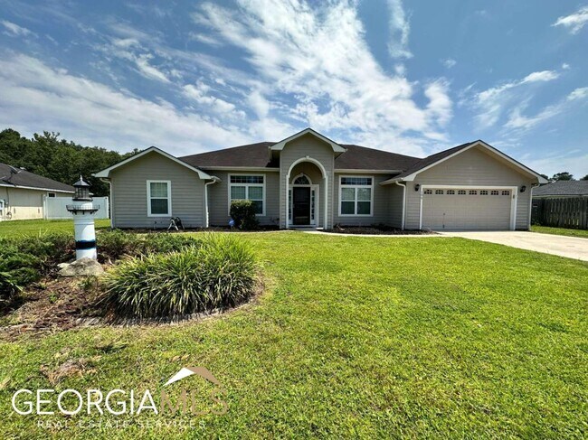 Building Photo - 102 Camellia Ct
