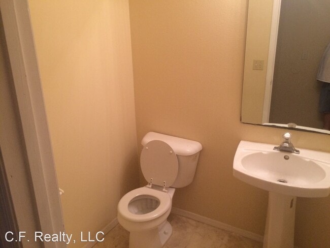 Building Photo - 4 br, 3 bath House - 2612 Brookshire Ct.
