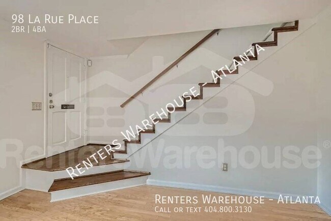 Foto del edificio - Cross Creek Living: Where Convenience Meet...