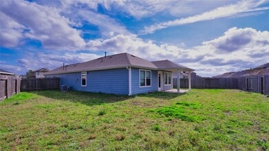 Building Photo - 21610 Dandelion Creek Dr