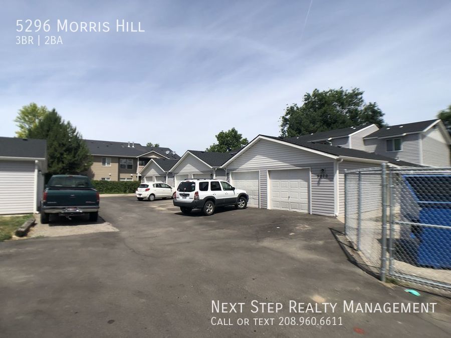 Foto principal - 3 Bed 2 Bath Condo on the Bench