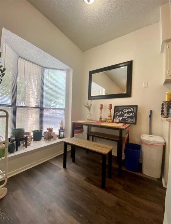 Foto del edificio - 2604 Salado St