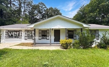 Building Photo - 222 Rebecca Dr
