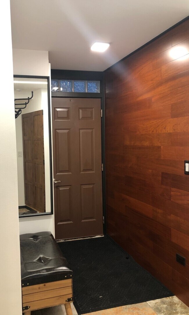 Foto del edificio - 1638 W Huron St