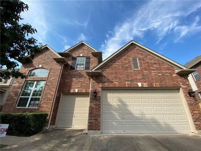 Building Photo - 10233 Chestnut Ridge Rd