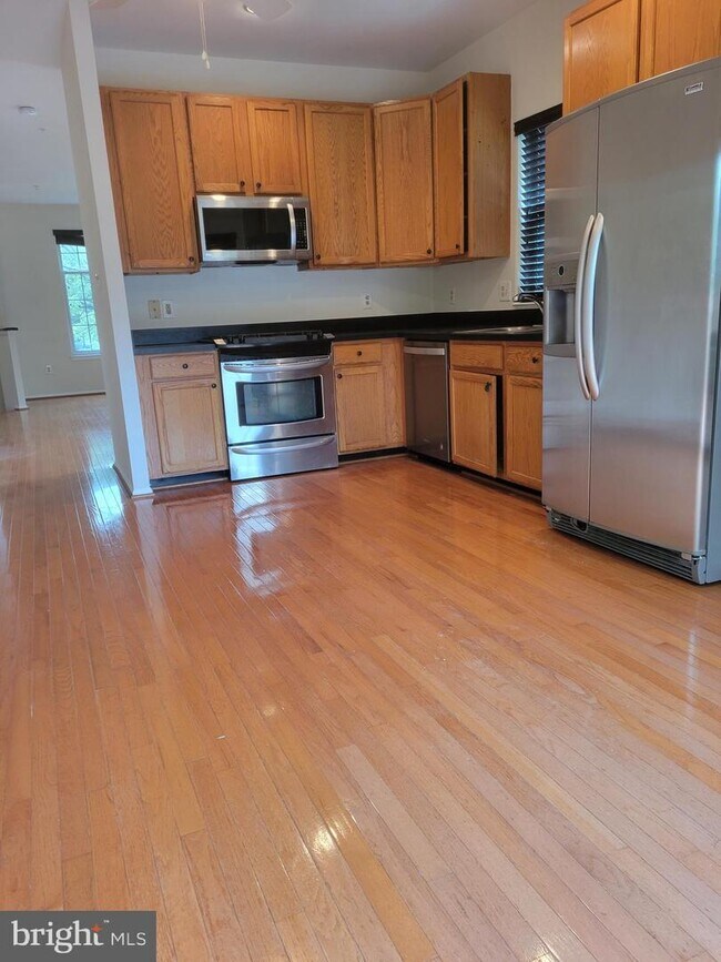 Foto del edificio - 6363 Wind Rider Way