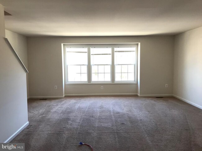 Foto del edificio - 23216 Westwood Ct