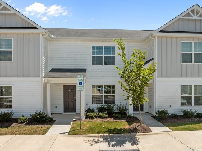 Building Photo - 4109 Laurel Rdg Dr