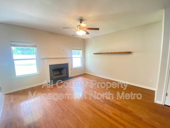 Foto del edificio - 41 Highland Pointe Cir W