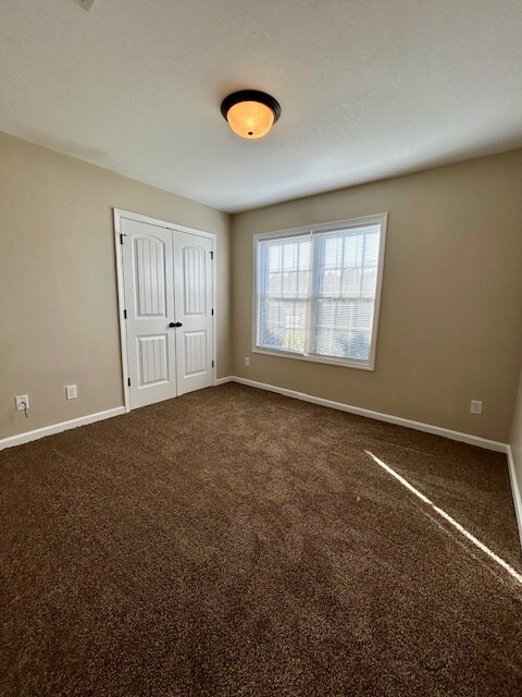 Foto del edificio - 1475 San Bernardino Way