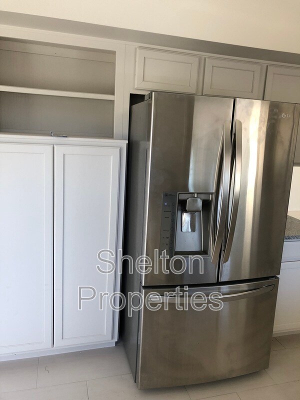Foto del edificio - 14305 W Heritage Dr