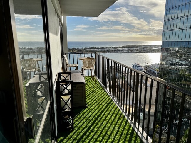 Photo - 225 Queen St Apartment