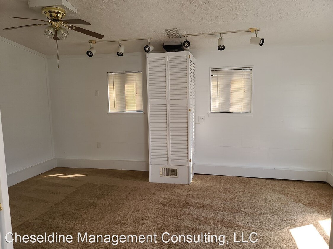 Foto del edificio - Studio, 1 bath House - 22864 Three Notch Road
