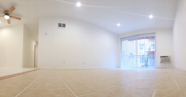 Building Photo - 8108 Langdon Ave