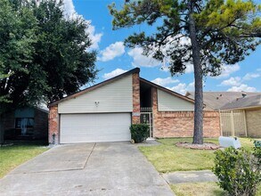 Building Photo - 6823 Songbrook Dr