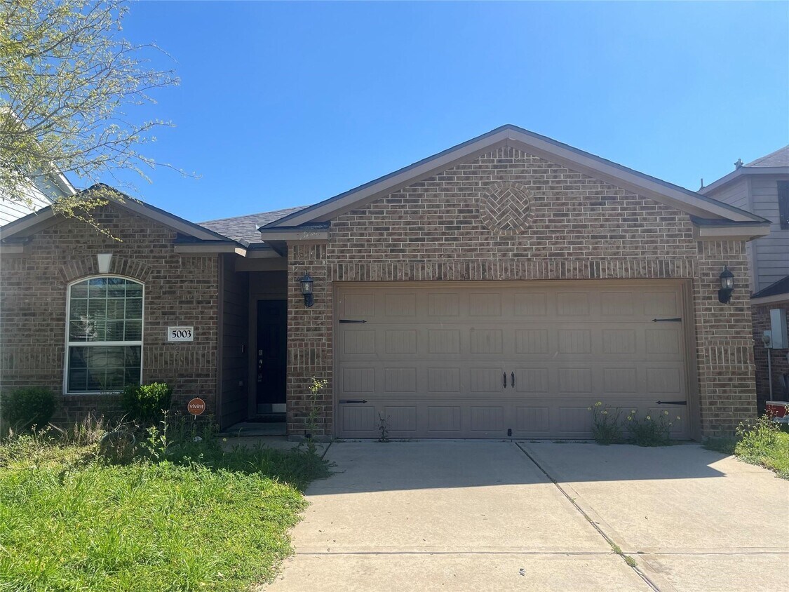Foto principal - 5003 Arbury Hill Ln