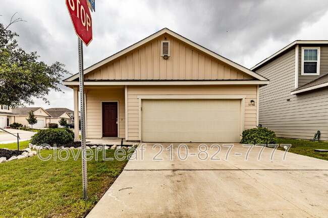 Foto del edificio - 5334 Hickory Pl