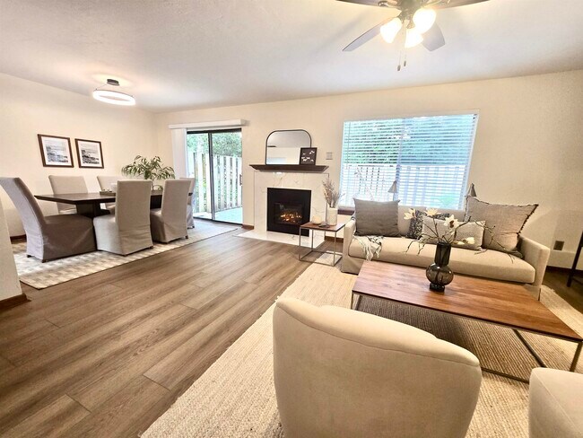 Foto del edificio - 2840 Blairstone Ct