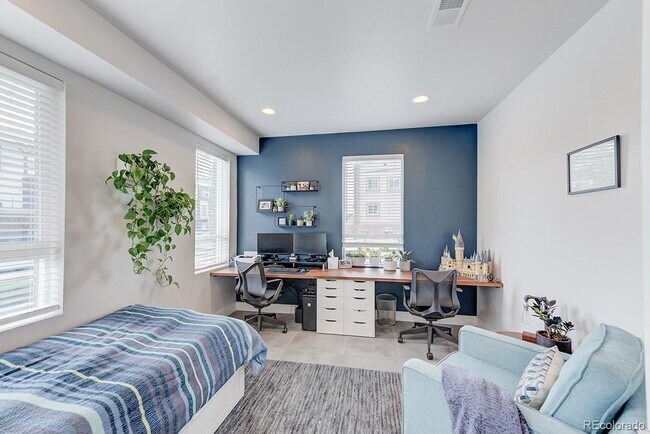 Foto del edificio - 3520 W Conejos Pl