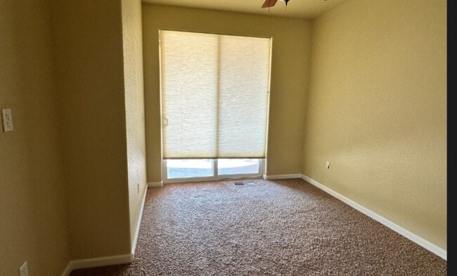 Building Photo - 8414 Vista Verde Cir