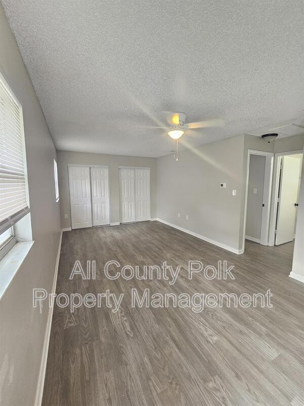 Foto del edificio - 455 Buck Moore Rd