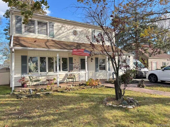 Foto del edificio - 129 Spring Ln