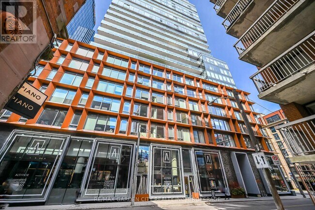 Building Photo - 60 Colborne St