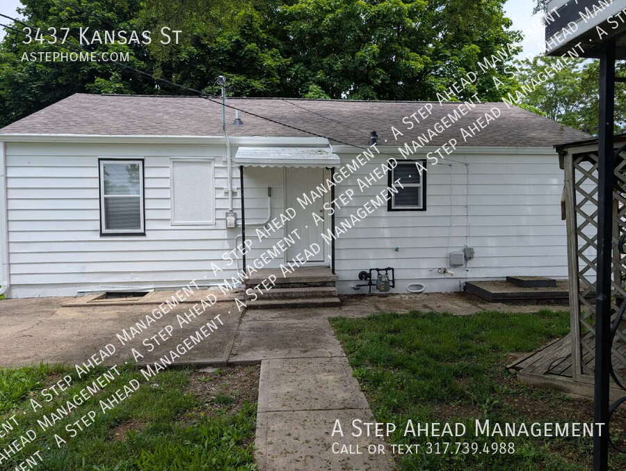 Primary Photo - 3437 Kansas St