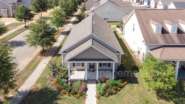 Foto del edificio - 509 Broadberry Ave