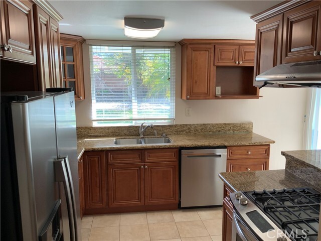 Building Photo - 15702 Del Prado Dr