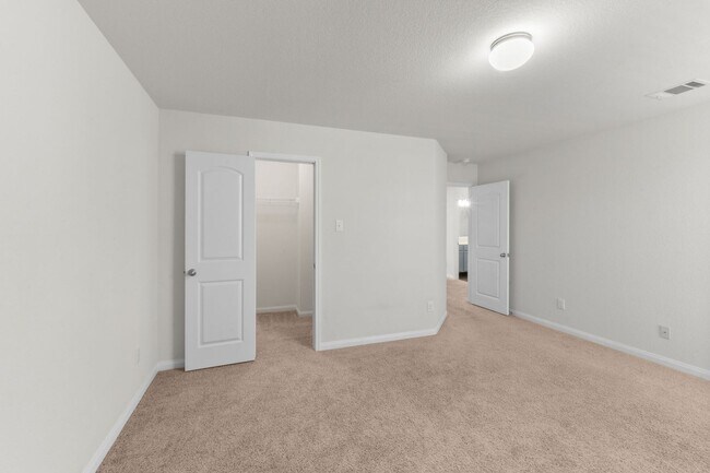 Foto del edificio - 520 Cleary Ln