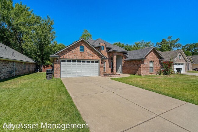 Foto del edificio - 4 br, 2 bath House - 1028 Cressmont Dr