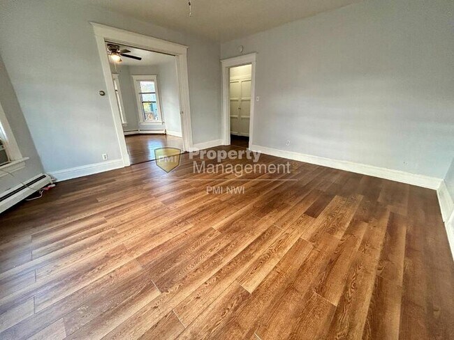 Foto del edificio - 1122 Spring St