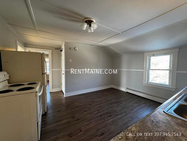 Foto del edificio - 131 College Ave