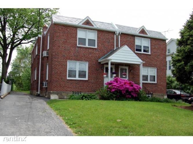 Primary Photo - 8035 Pine Rd