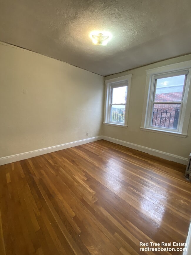 Photo - 1800 Commonwealth Ave Apartment