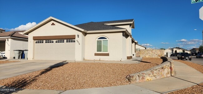 Building Photo - 4956 Rose Elise St