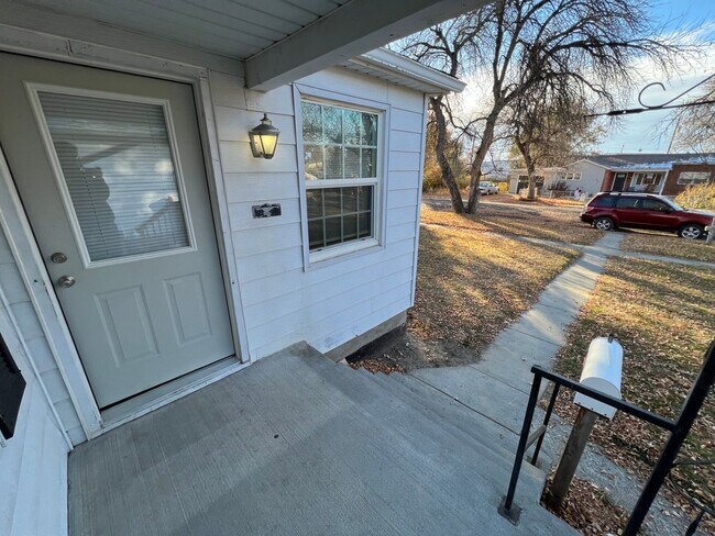 Foto del edificio - 3 Bed 2 Bath House