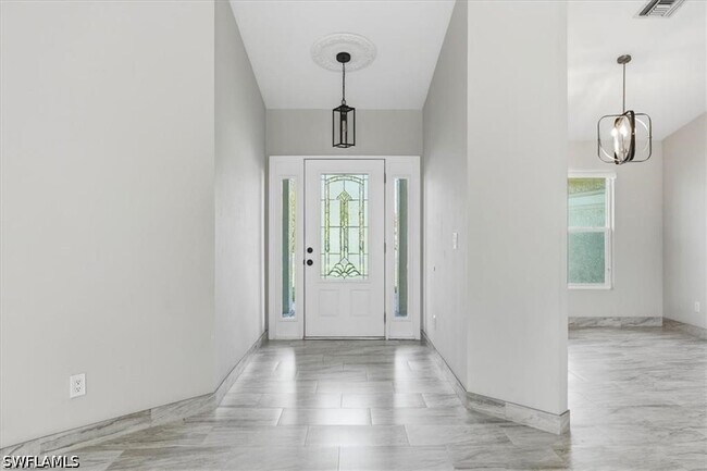 Foto del edificio - 10225 Boca Cir