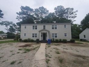 Building Photo - 222 Woodrow St