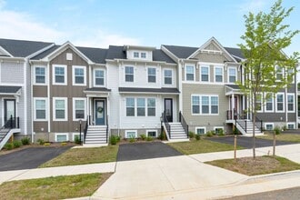 Building Photo - 2231 Leeham St