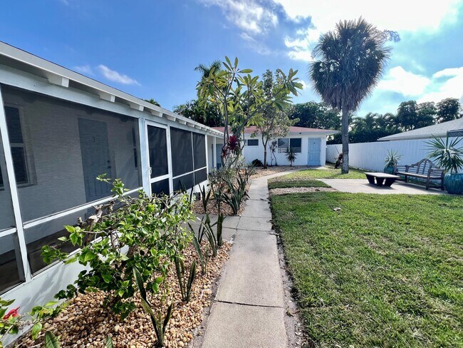 Building Photo - 1235 Beach Rd