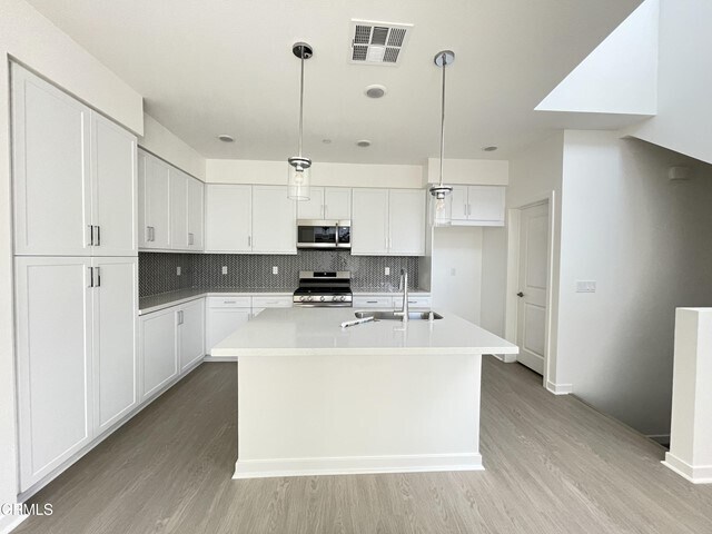 Building Photo - 11055 Momentum Dr