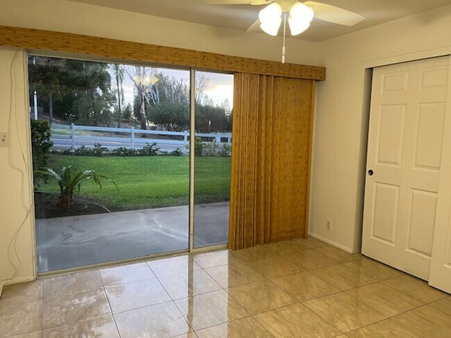 Building Photo - Waikoloa Hills Condo