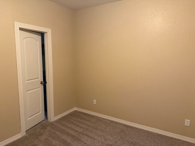 Building Photo - 416 Quiet Pr Dr