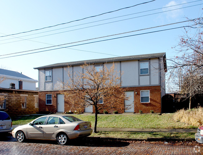 Building Photo - 675 S 9th St