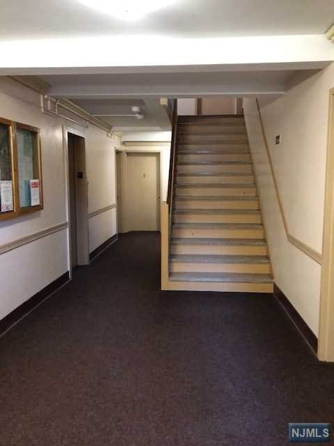 Foto del edificio - 3091 Edwin Ave