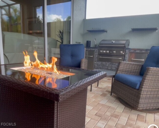 Building Photo - 10543 Severino Ln